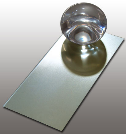 trattamento superficiale alluminio lucido colore acciaio